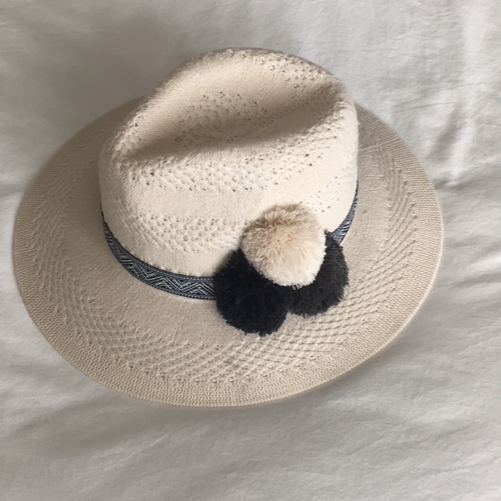 NWT Anthropologie Hat